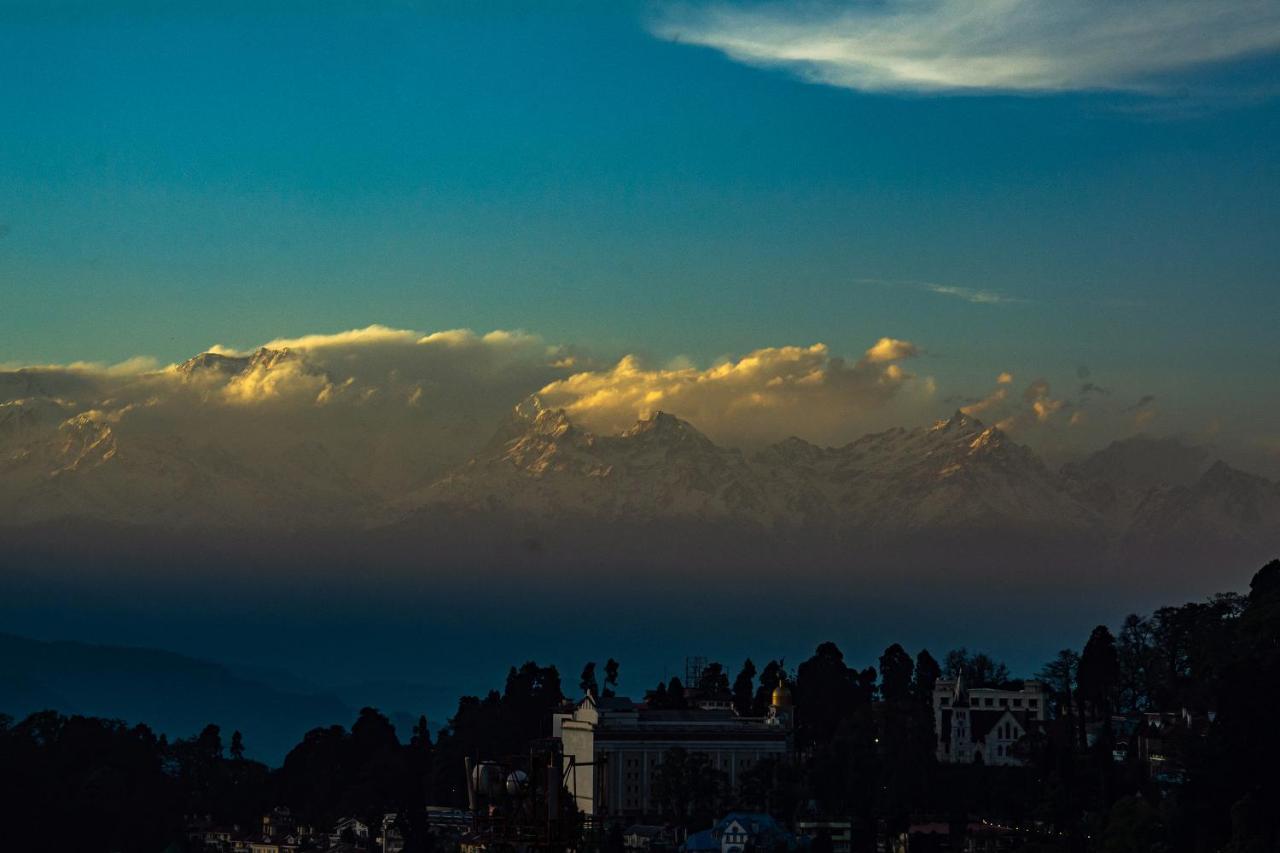 Sumitel Vista 800M From Mall Road Darjeeling  Exterior foto